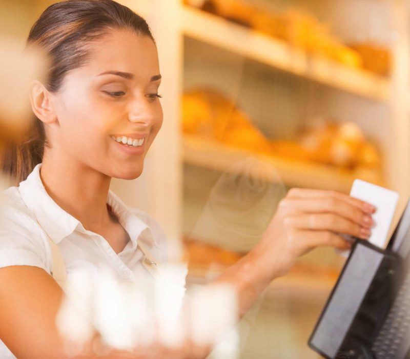 Cashieratwork.